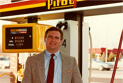 After working at Pilot stores throughout high school and college since 1969, Jimmy Haslam joins Pilot Corporation