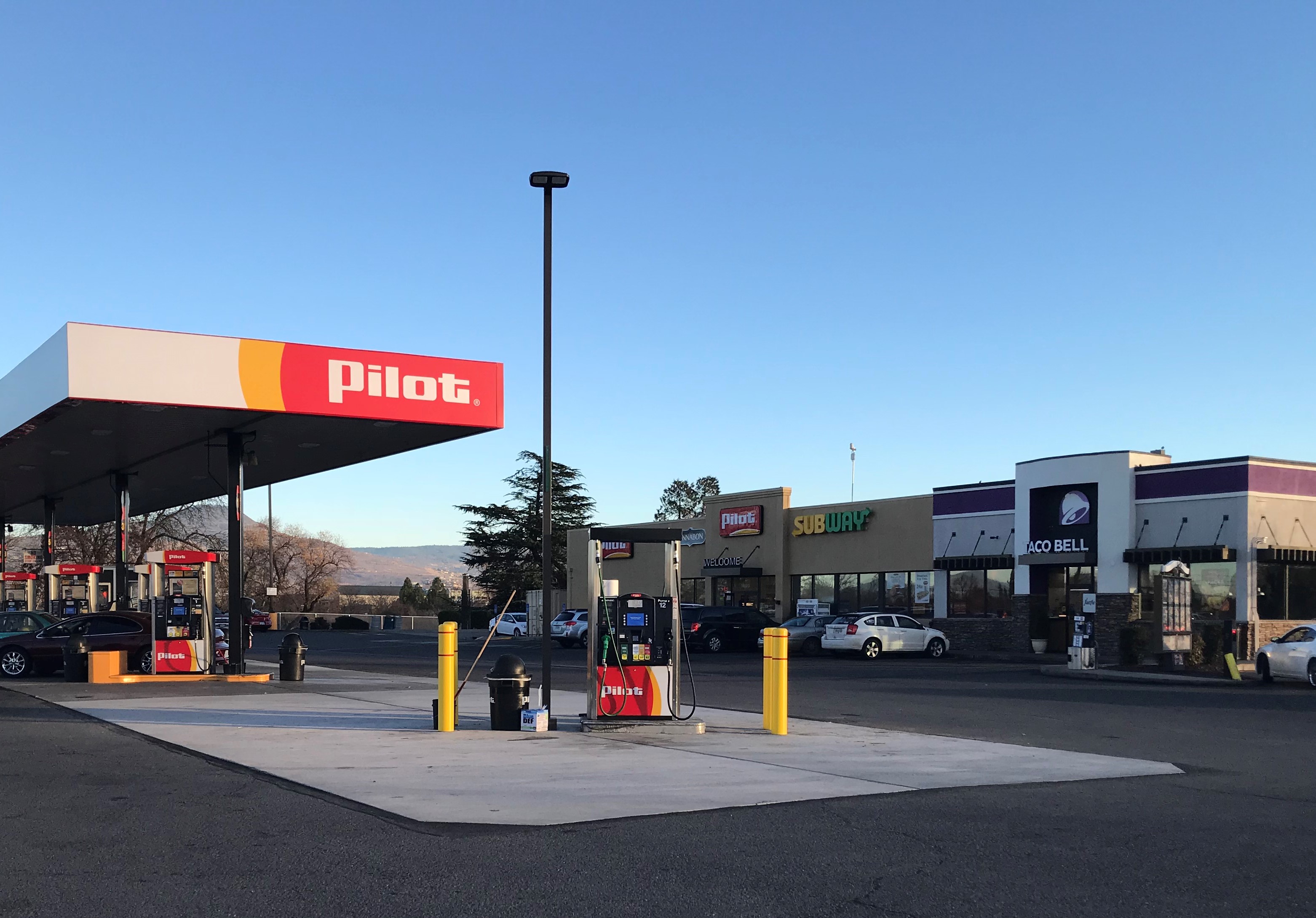 Pilot Travel Center in Central Point, OR | 1600 East Pine Street